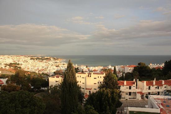 Cosy Little House Apartment Albufeira Luaran gambar